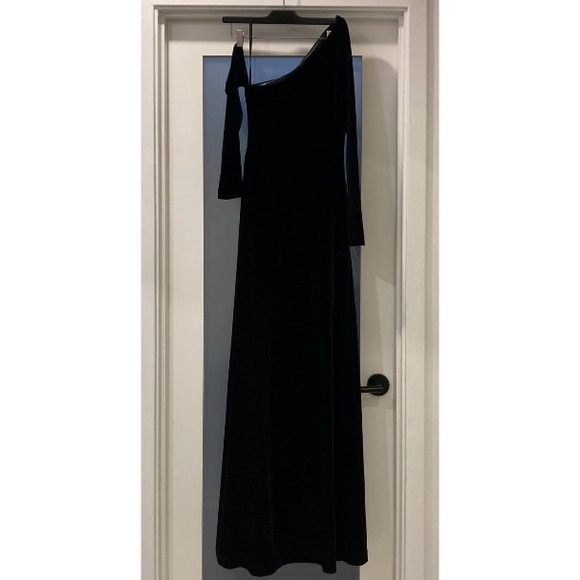 Donna Karan New York asymmetric long sleeve velvet gown - Picture 7 of 10